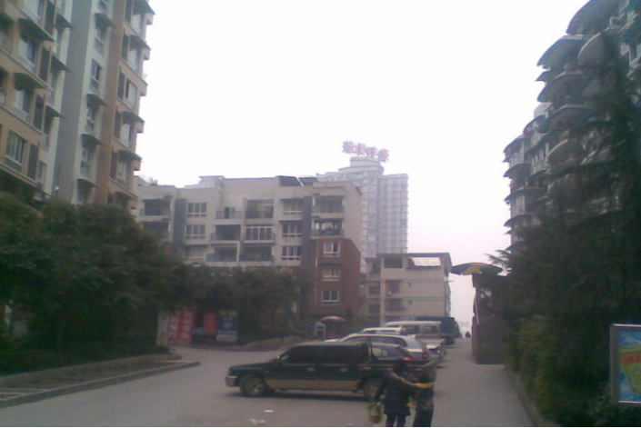 龍德商住樓