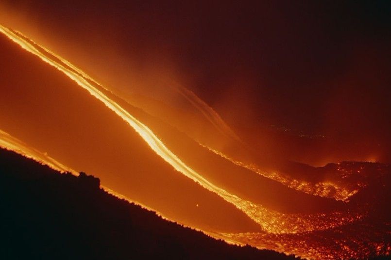 火山爆發游