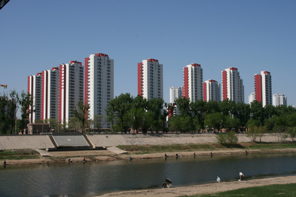 河怡花園