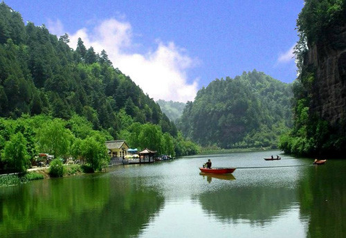 仙人湖德月湖風景區