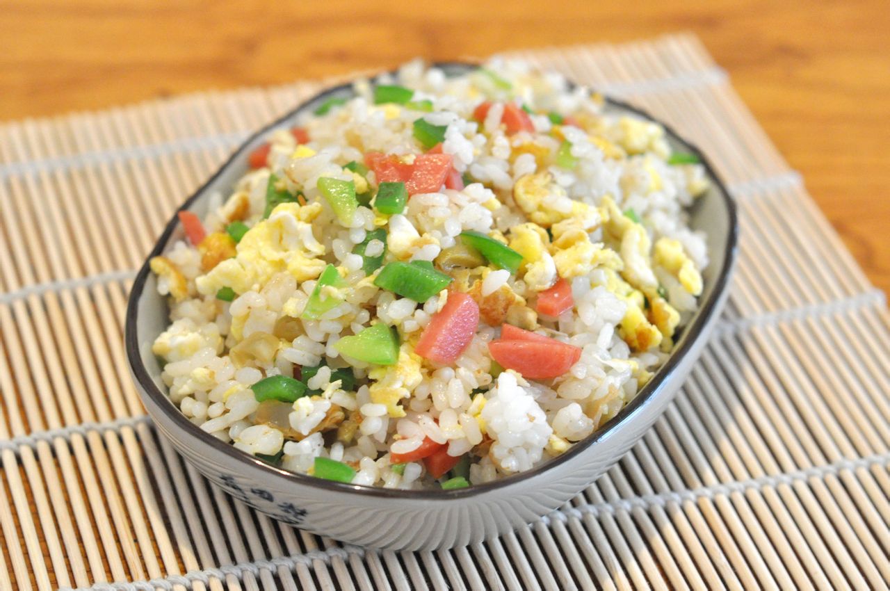 五彩榨菜炒飯