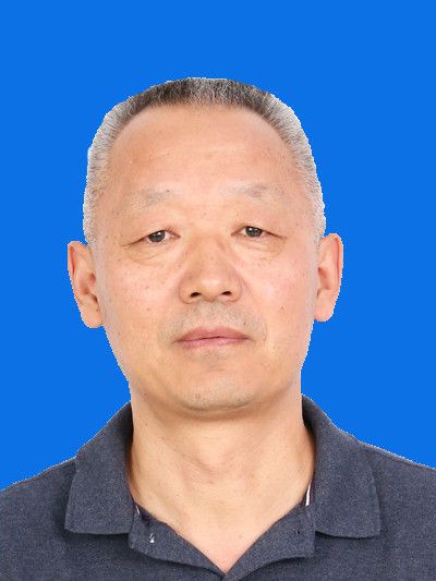 馬向東(錫林郭勒盟市場監督管理局紀檢監察組長)