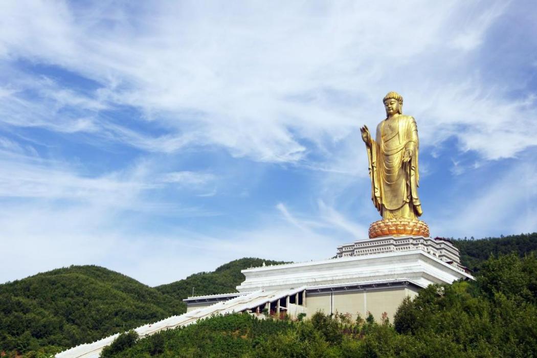 中國堯山大佛景區首屆農民博覽會眶崤虎鯊