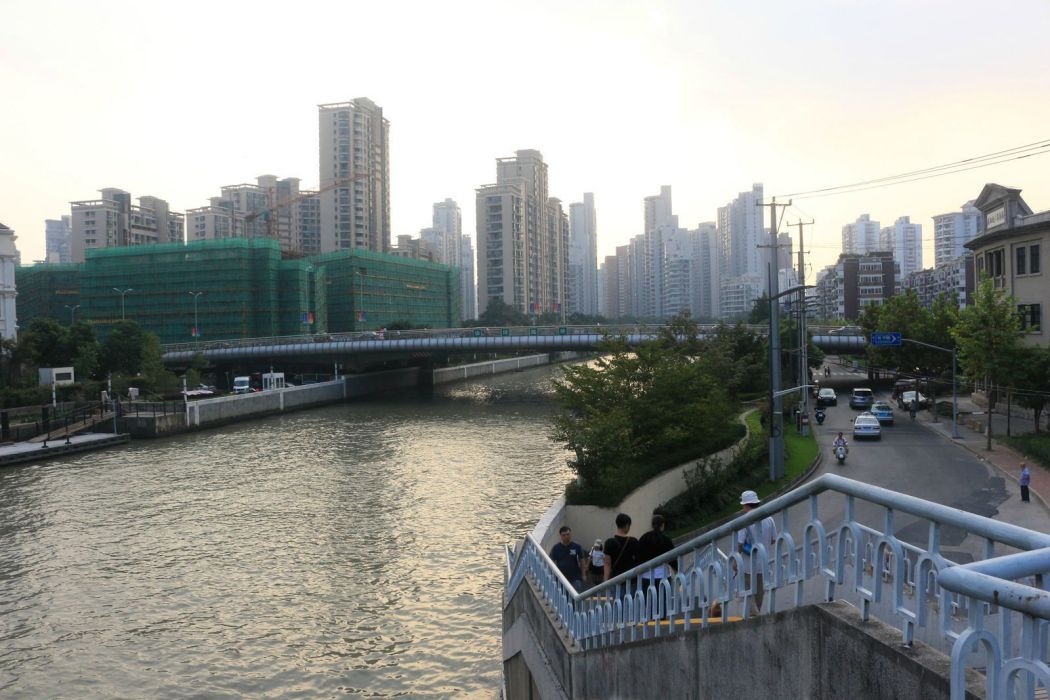 鎮坪路橋