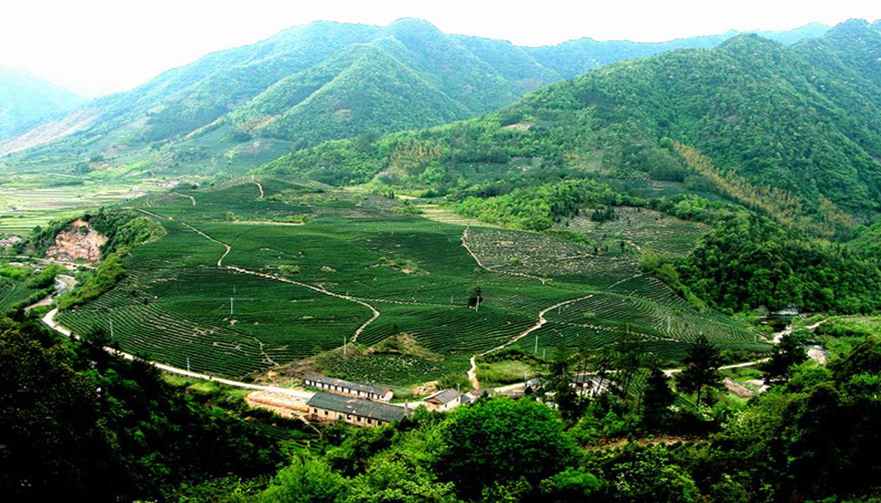 七道河村(湖北省黃岡市羅田縣三里畈鎮七道河村)