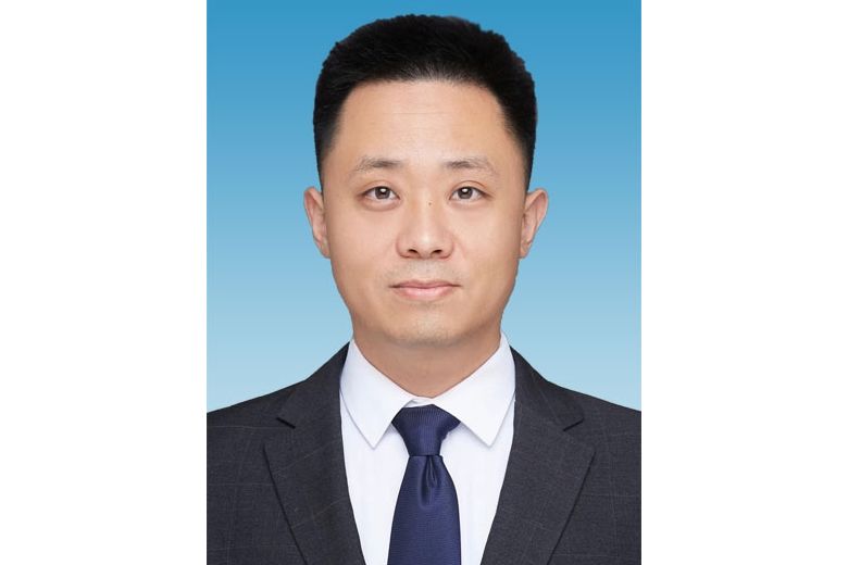 李延飛(山東省威海市文登區委常委，區政府副區長、黨組副書記，區委區屬國企工委書記)