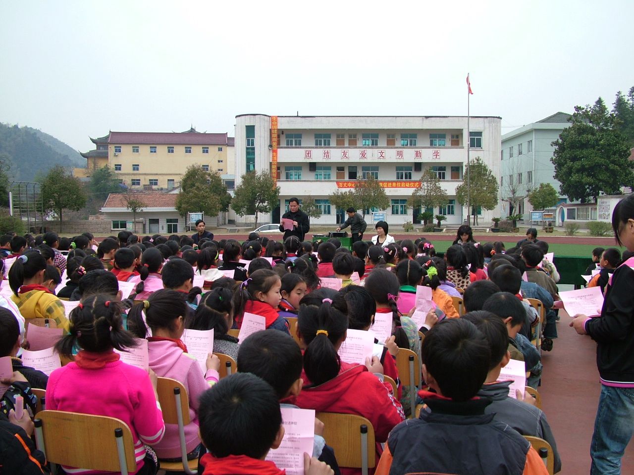 百丈鎮(浙江杭州市餘杭區轄鎮)