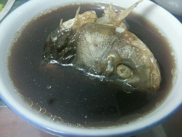 茵陳鯽魚湯