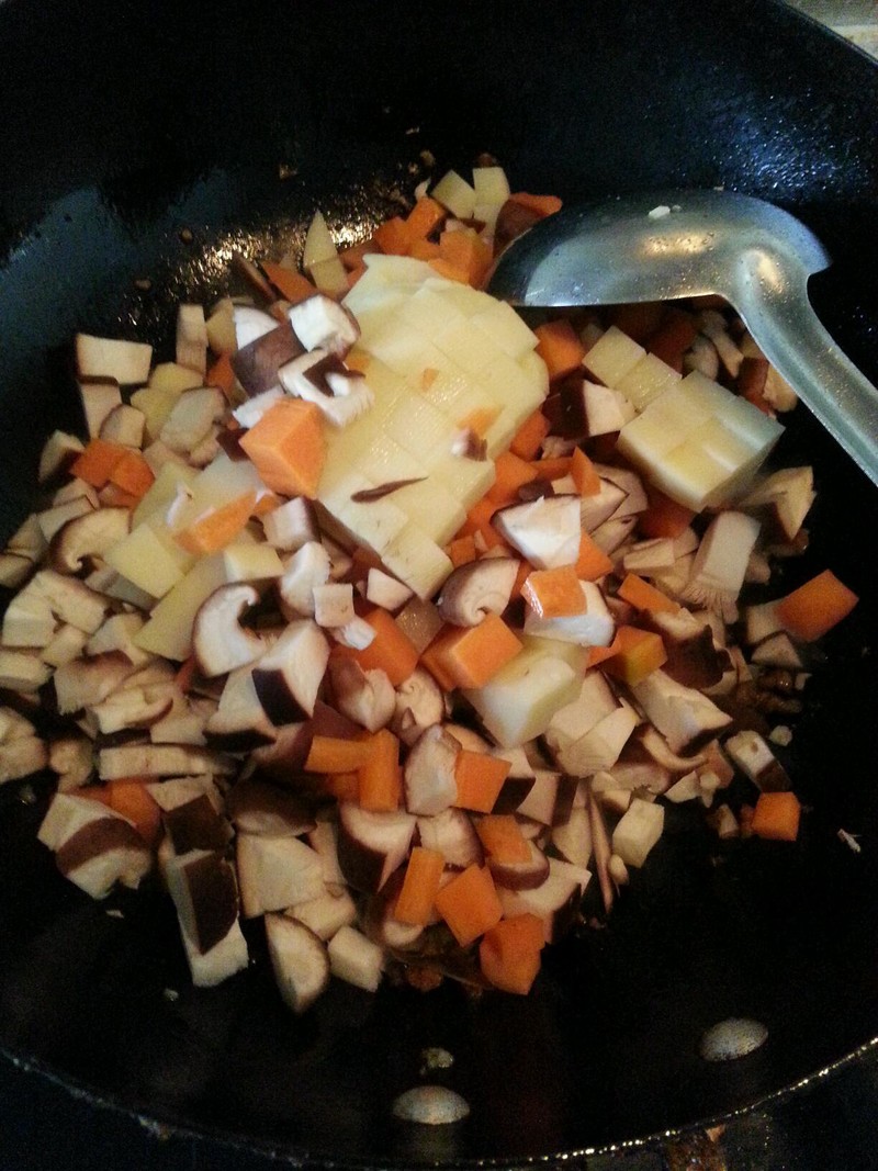 香菇土豆飯