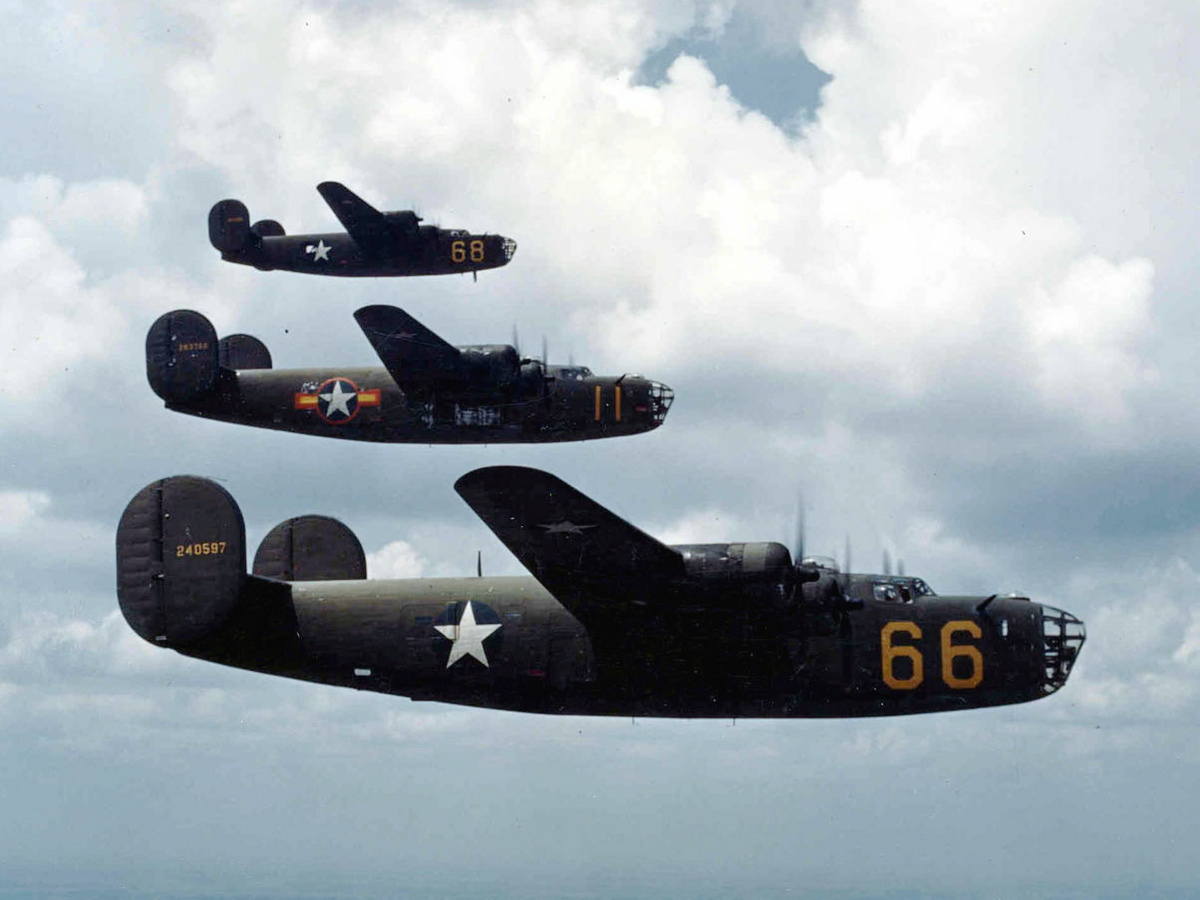 B-24轟炸機(B-24)