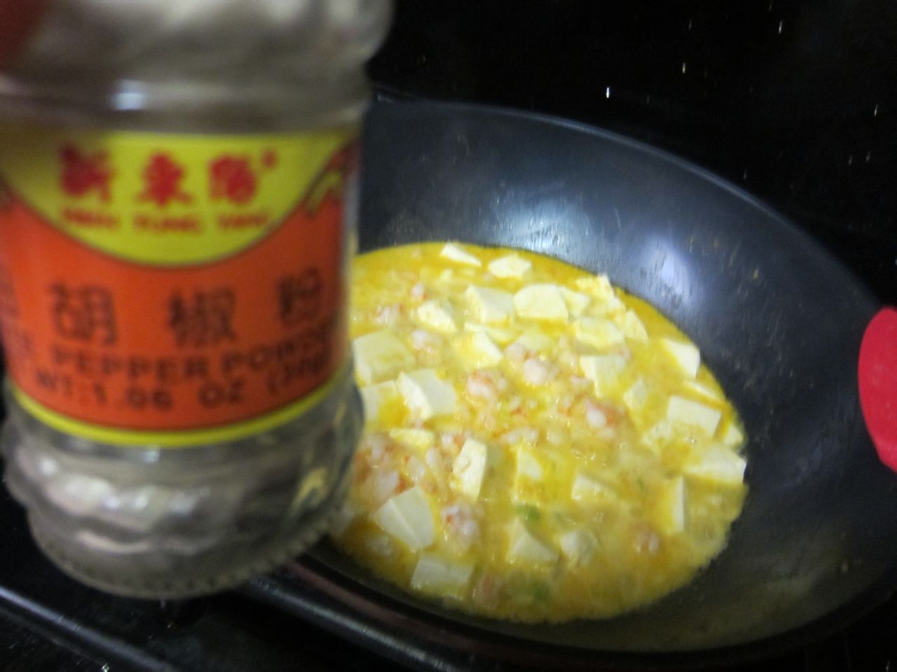 鹹蛋黃鮮蝦燴豆腐