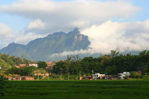 石馬山村(石馬寨)