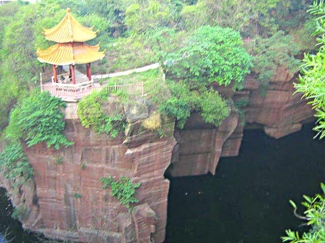 十八羅漢山森林公園