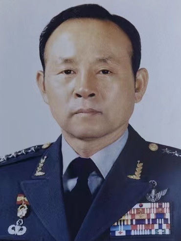 李鎮三