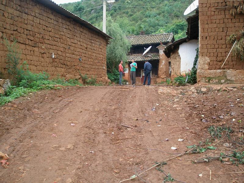 長沖老村道路