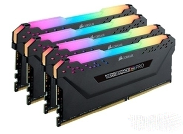 海盜船復仇者RGB PRO 32GB DDR4 3000(CMR32GX4M4C3000C15)