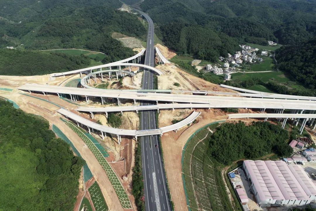 懷集—鬱南高速公路