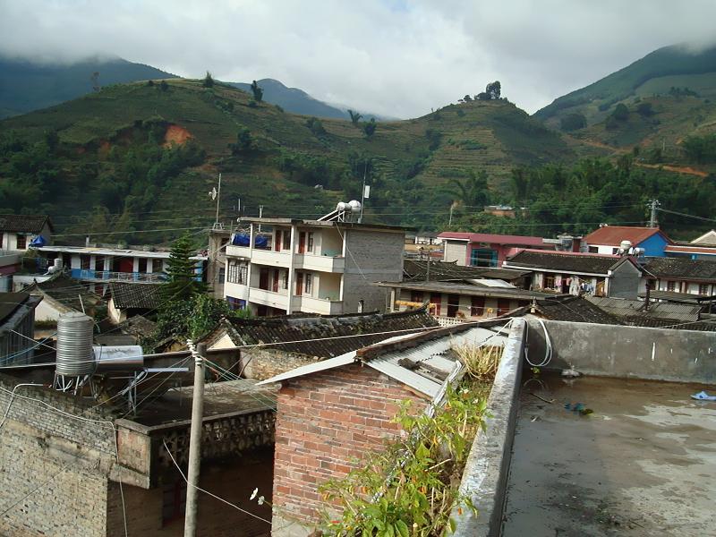 學堂自然村(角奎鎮花橋行政村下轄自然村)