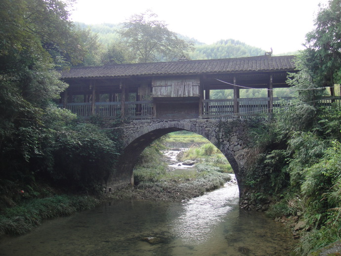 金朱橋