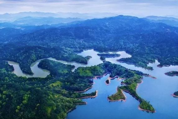 青龍湖-龍鳳岩景區