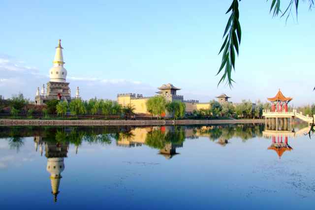 山丹南湖公園