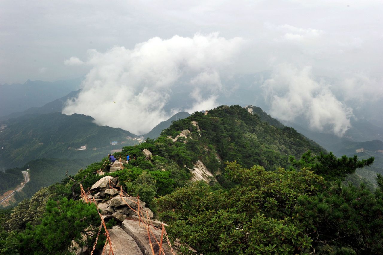 薄刀峰(山峰)