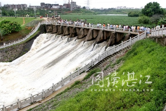 廣東湛江市赤坎水庫大壩