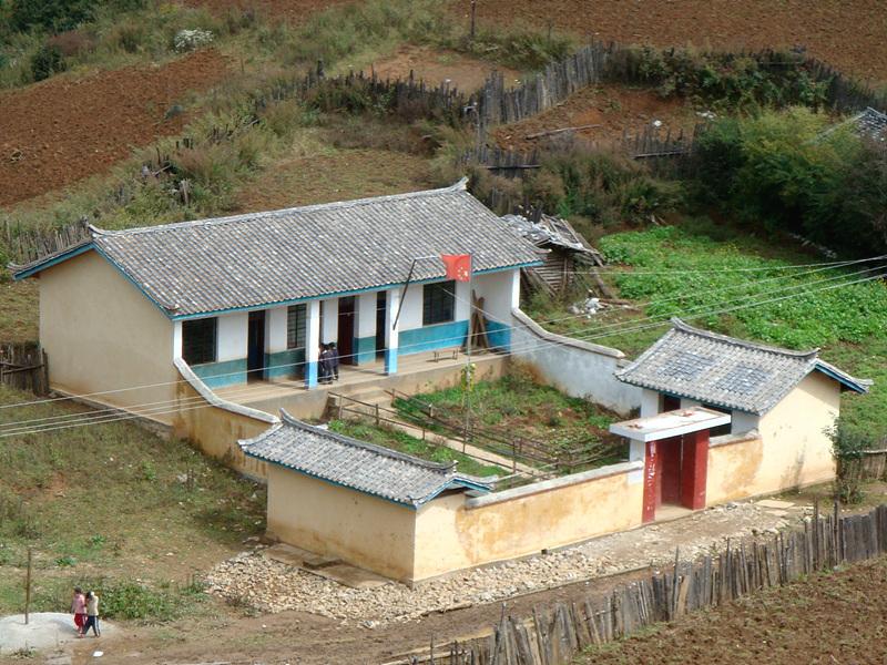 黃家坪國小全景