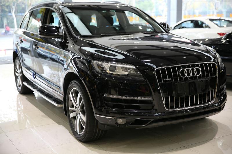 奧迪Q7 3.0 TFSI 技術型(245kW)