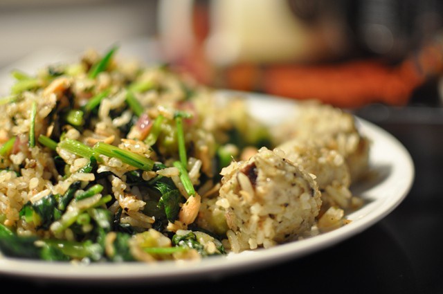 菠菜三文魚炒飯