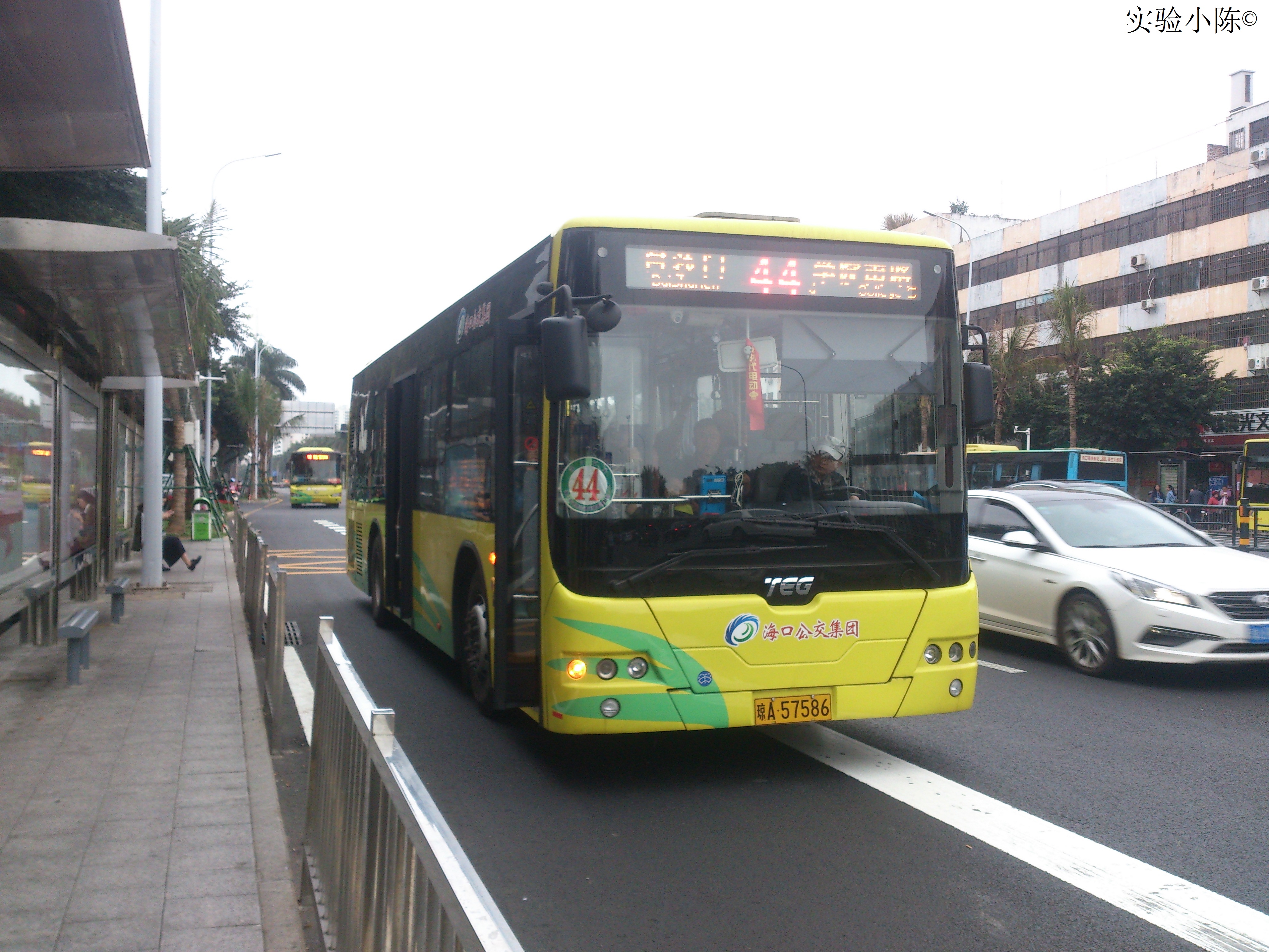 南車TEG6106EHEV14