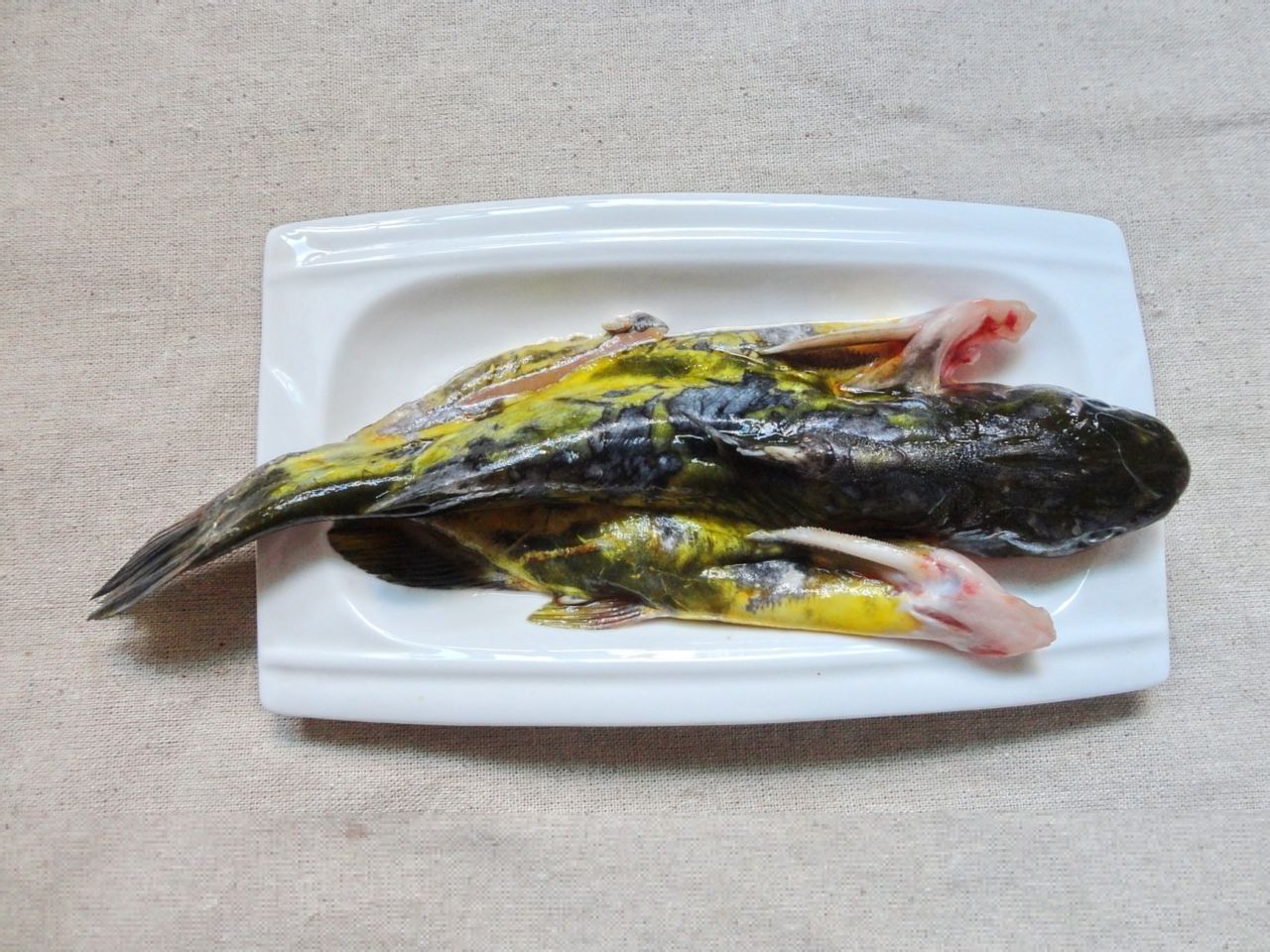 黃豆醬蒸黃顙魚