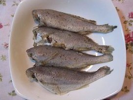 橄欖油香煎小黃魚