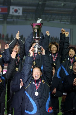 女子組冠軍日本隊