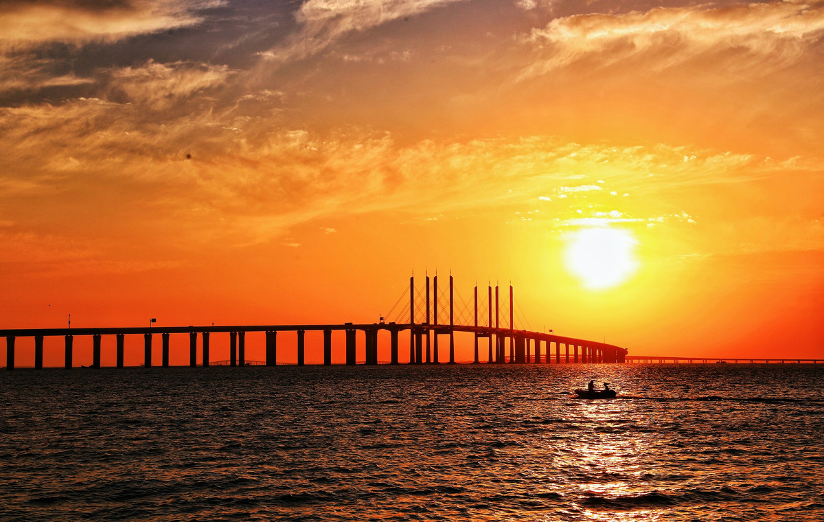 膠州灣大橋(青島跨海大橋)