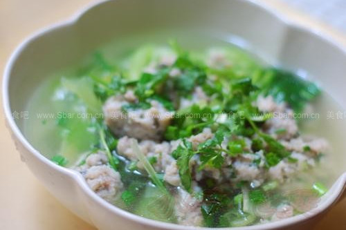 芫荽生菜鯪魚滑湯