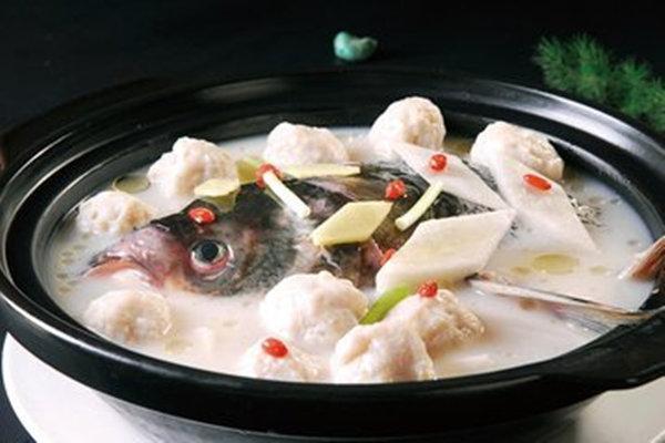 鯽魚筍湯