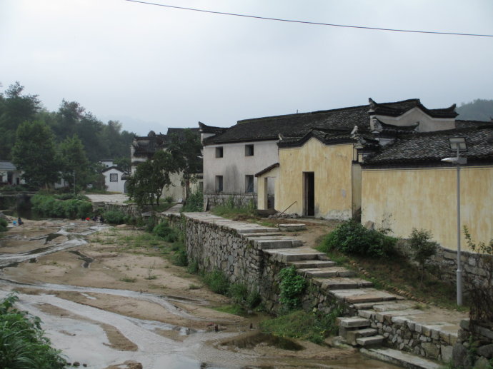 桐源鄉嶺下村