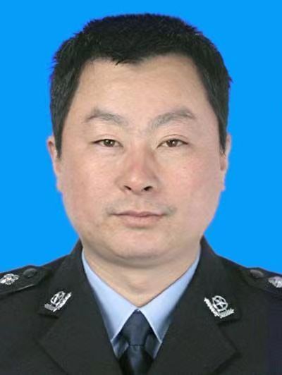 劉永(山東省臨沂市臨沭縣公安局黨委委員、指揮中心主任、三級警長)