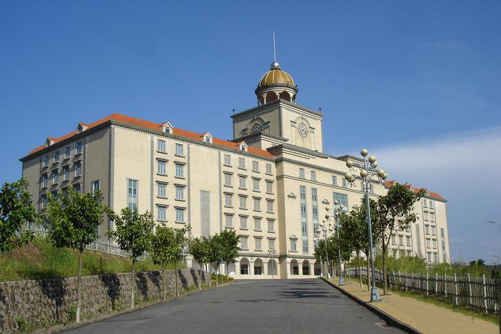 梧州學院(廣西梧州學院)