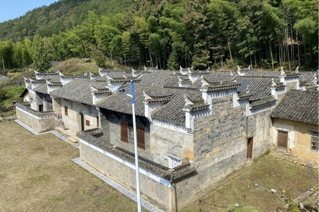 天橋村(安徽省安慶市太湖縣牛鎮鎮下轄村)