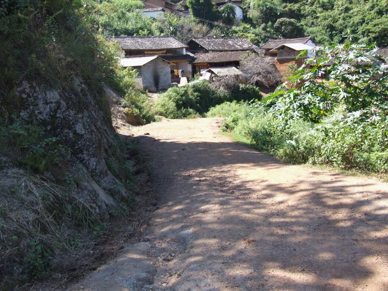 下白沙水自然村通村道路