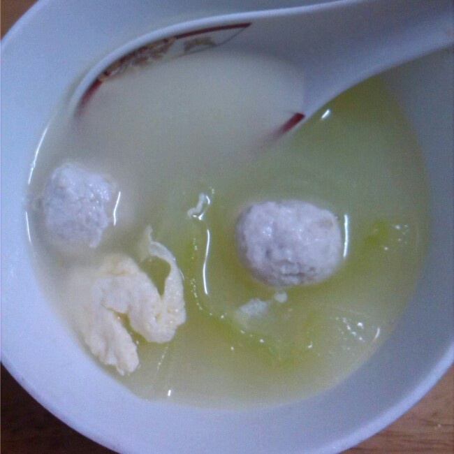 黃瓜雞蛋丸子湯