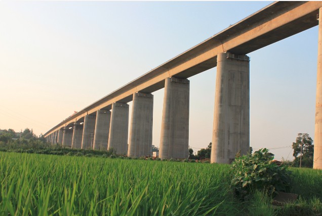 杭長高速鐵路湖南段綠豆坡特大橋