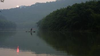 黃華河