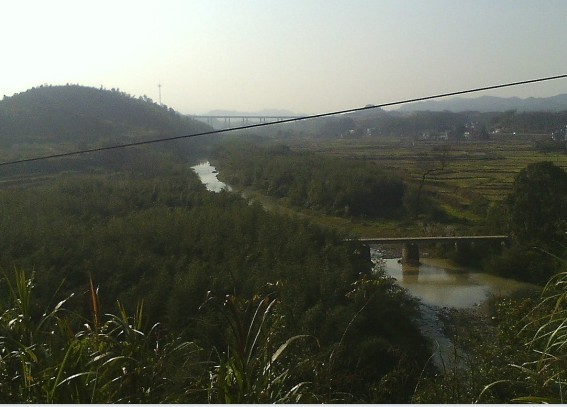 茅田河村