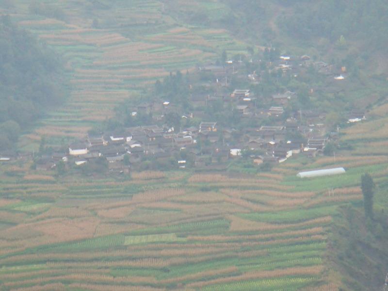 阿金華村