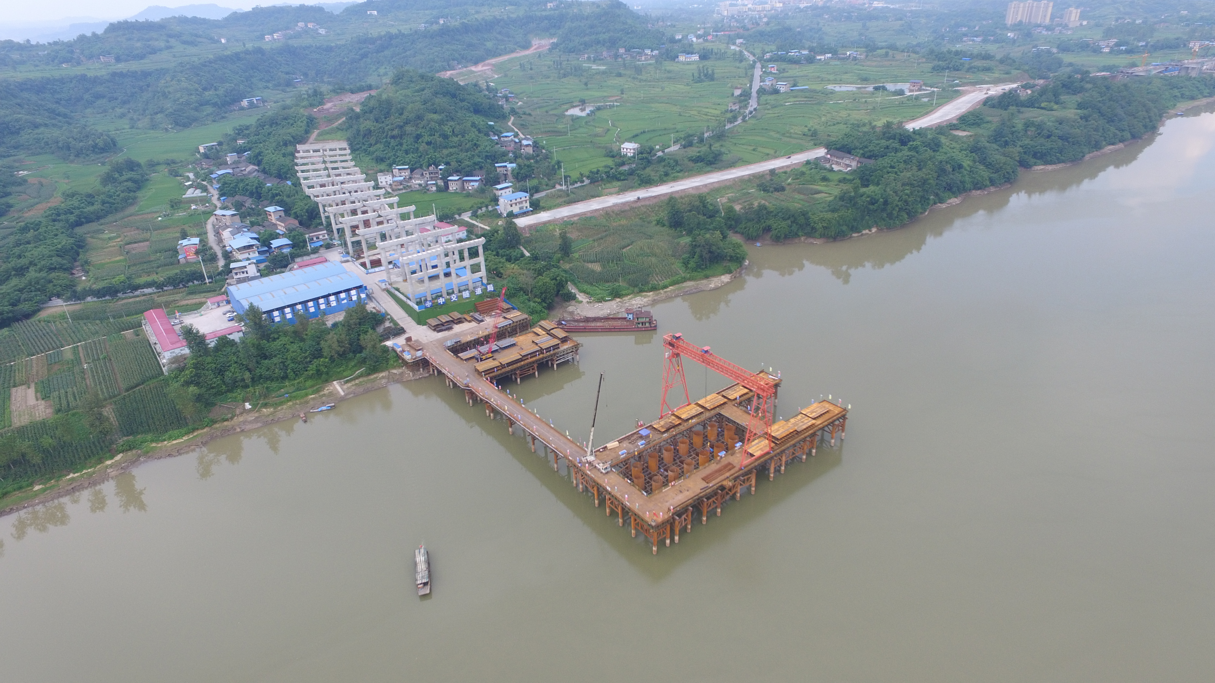 龍溪嘉陵江特大橋