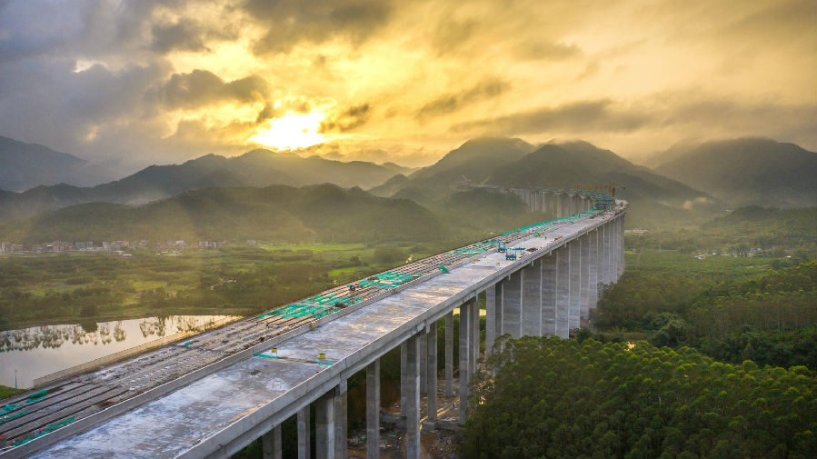 開平—陽春高速公路