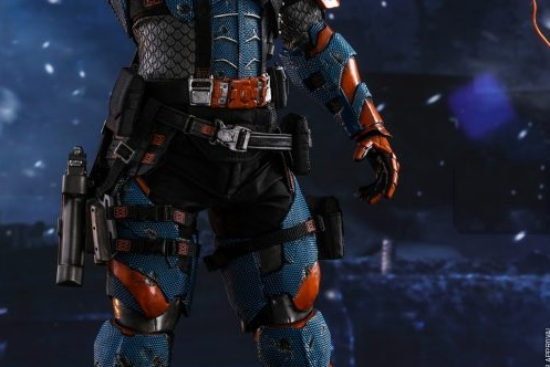 HotToys《蝙蝠俠：阿卡姆起源》喪鐘DEATHSTROKE 1:6比例珍藏人偶